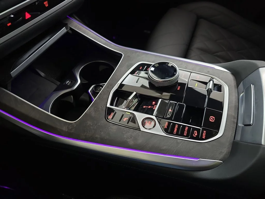 Used 2024 Skyscraper Gray Metallic BMW xDrive40i image 28