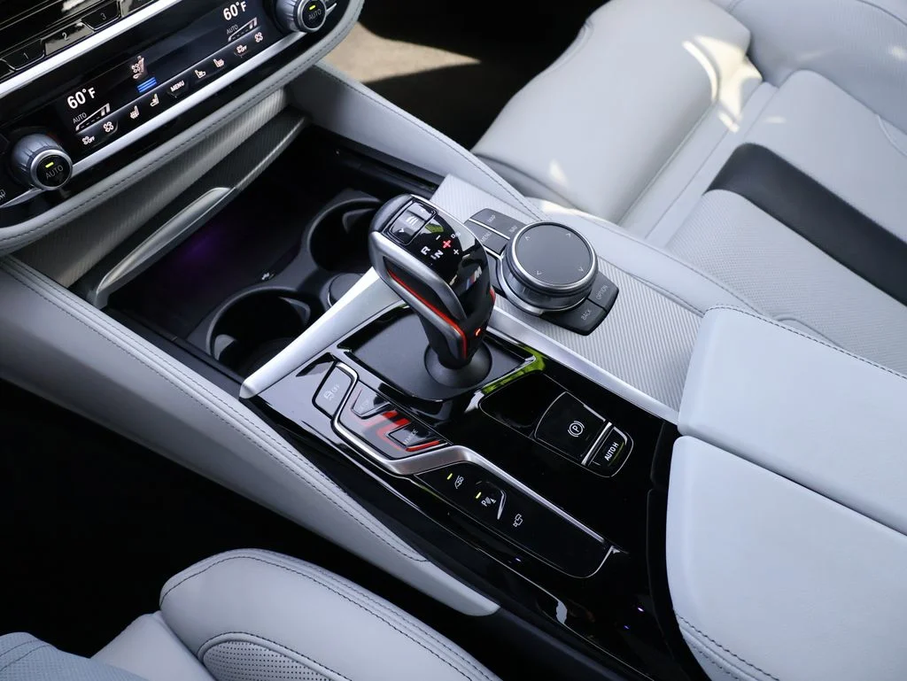 Used 2023 Alpine White BMW Base image 28