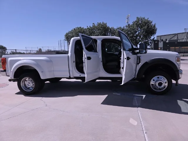Used 2020 White Ford XL image 2