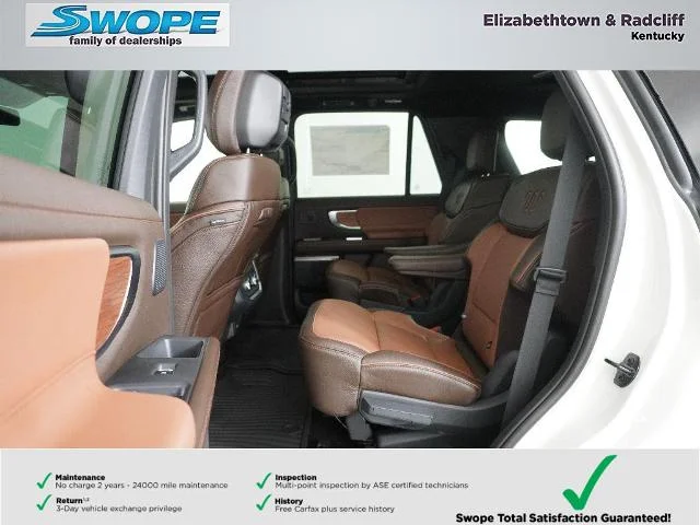New 2026 Star White Metallic Tri-Coat Ford King Ranch® image 49