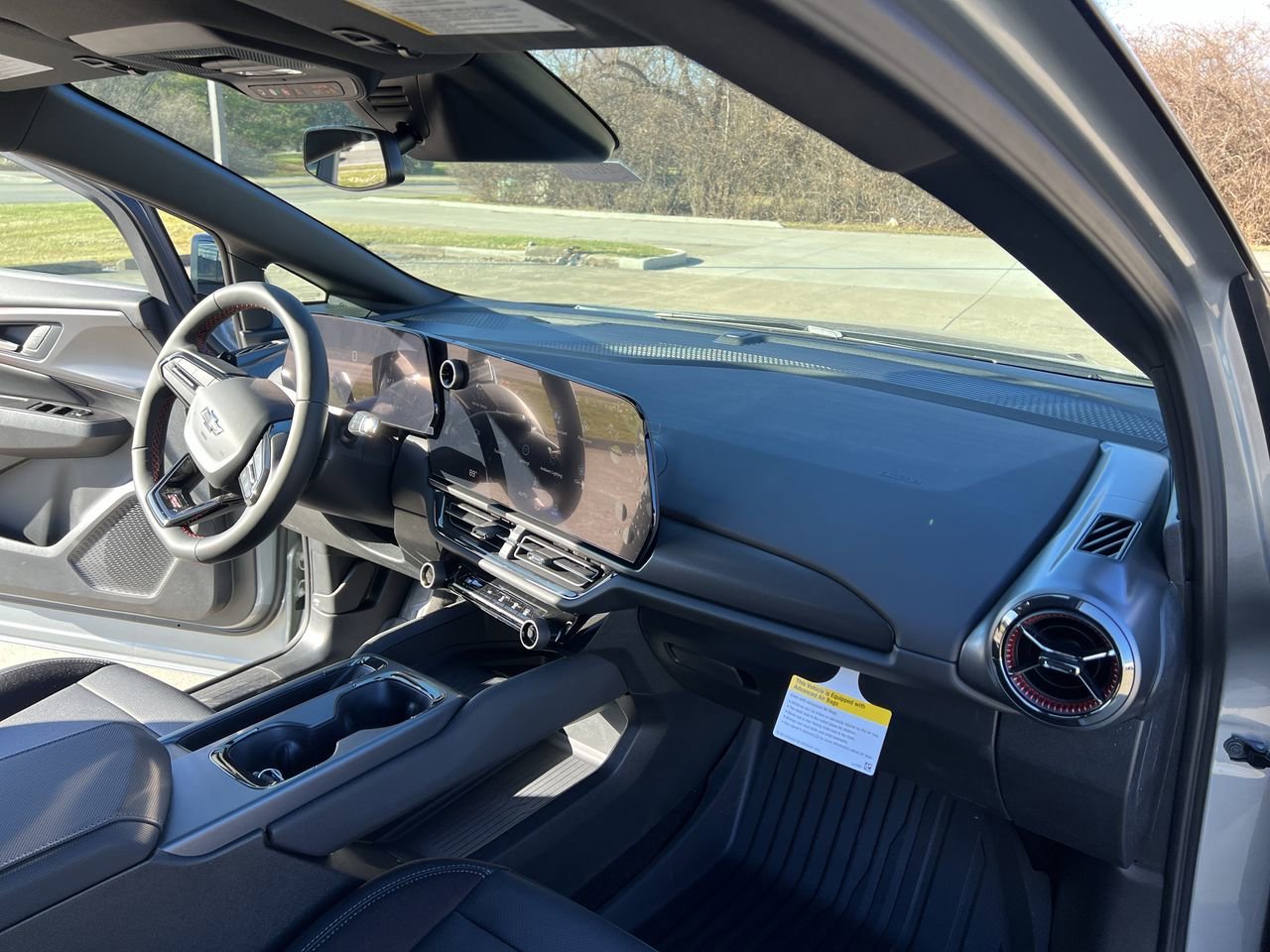 2026 Chevrolet Equinox EV RS - Photo 29