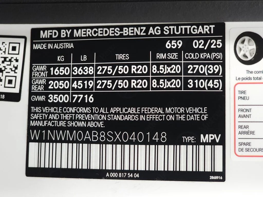 Certified Used 2025 Moonlight White Magno Mercedes-Benz G 580 image 37