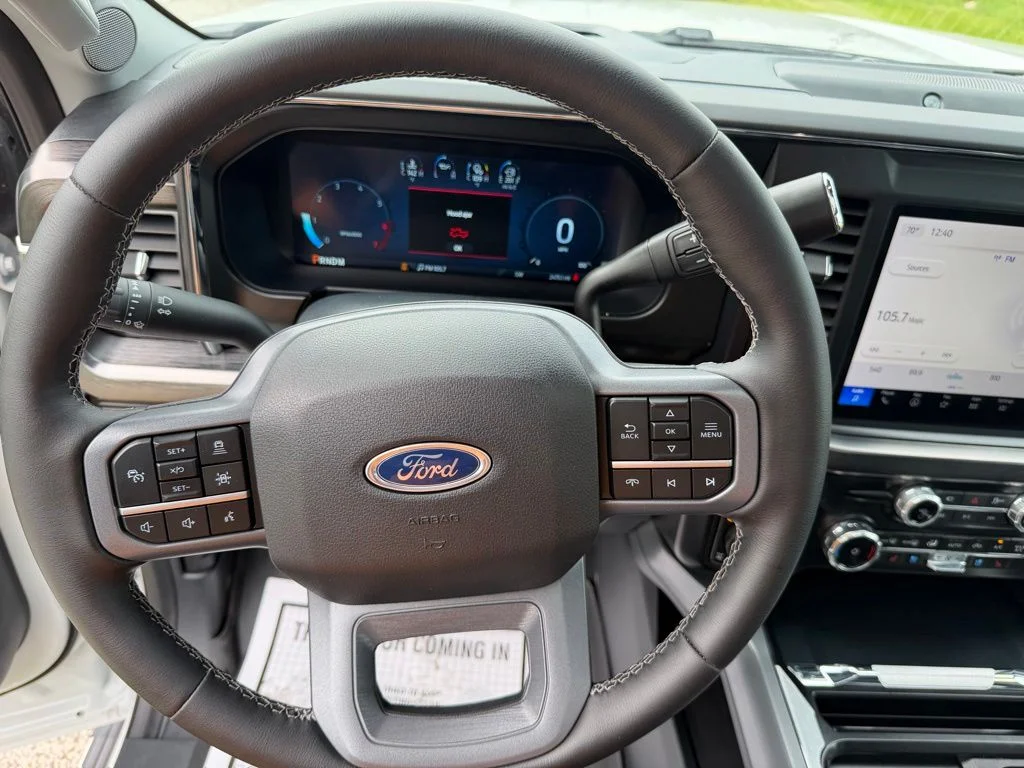 2025 Ford F-350 Super Duty Lariat - Photo 21