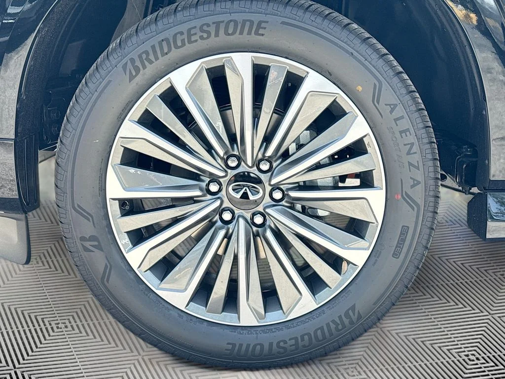 New 2027 BLACK OBSIDIAN INFINITI Luxe 2WD image 34