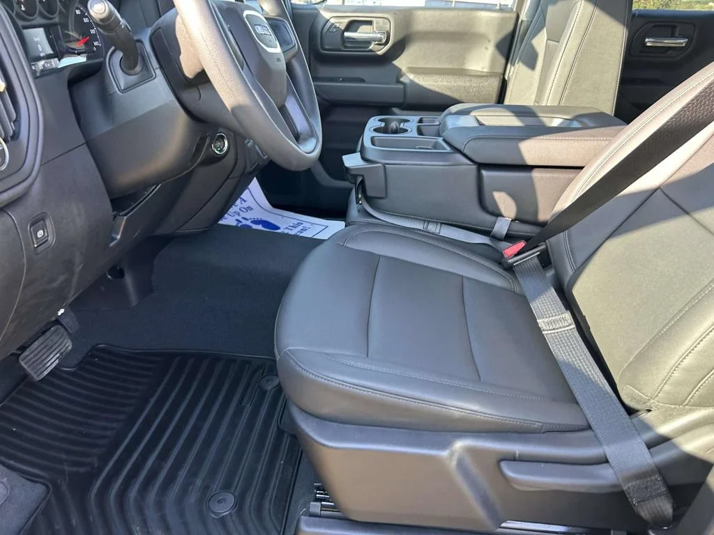 New 2026 Summit White GMC Pro image 15