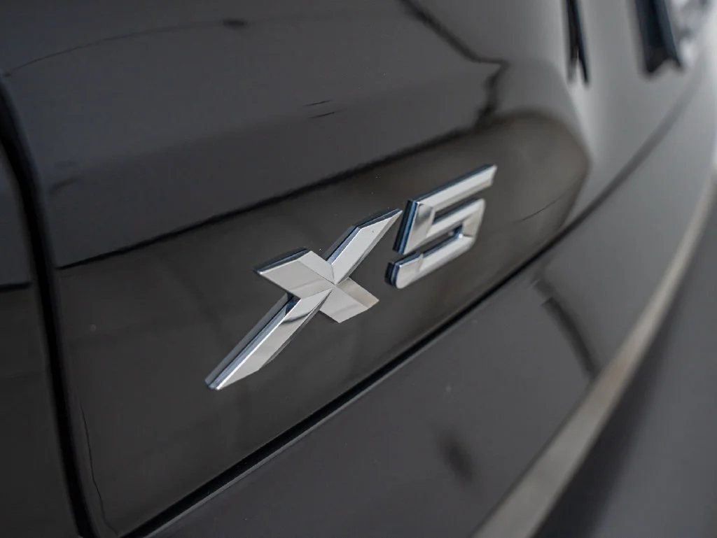 Used 2024 Black Sapphire Metallic BMW xDrive40i image 16
