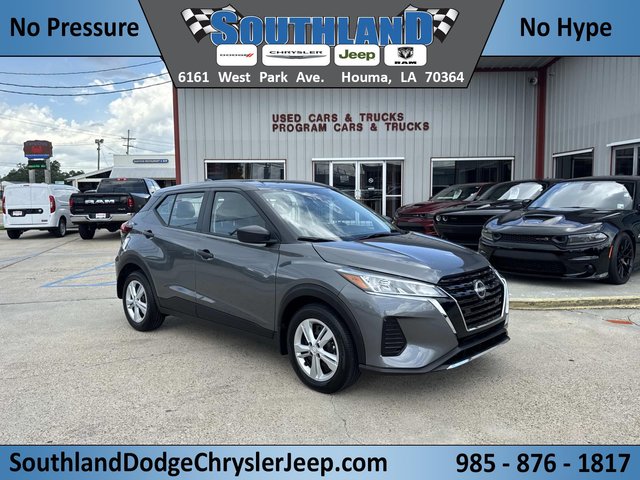 2025 Nissan Kicks Play S