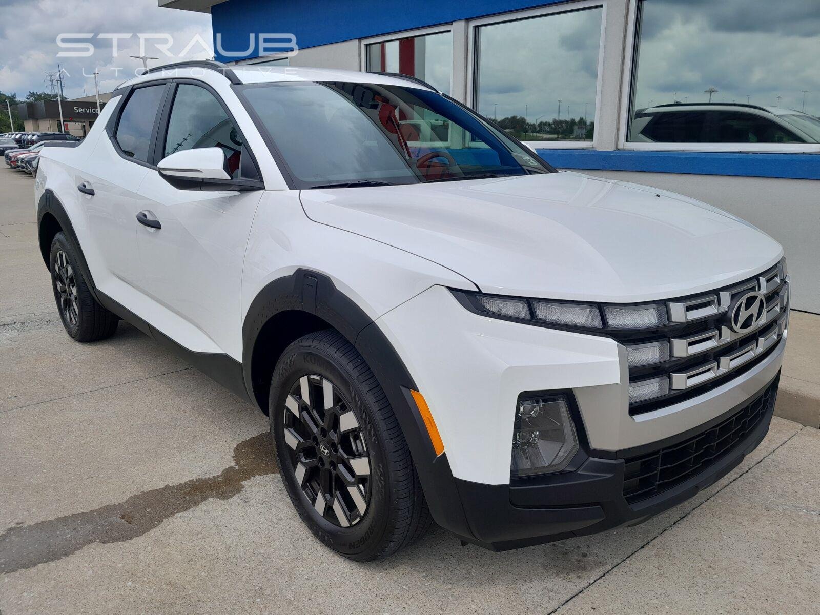 Certified Used 2026 Atlas White Hyundai SEL image 3