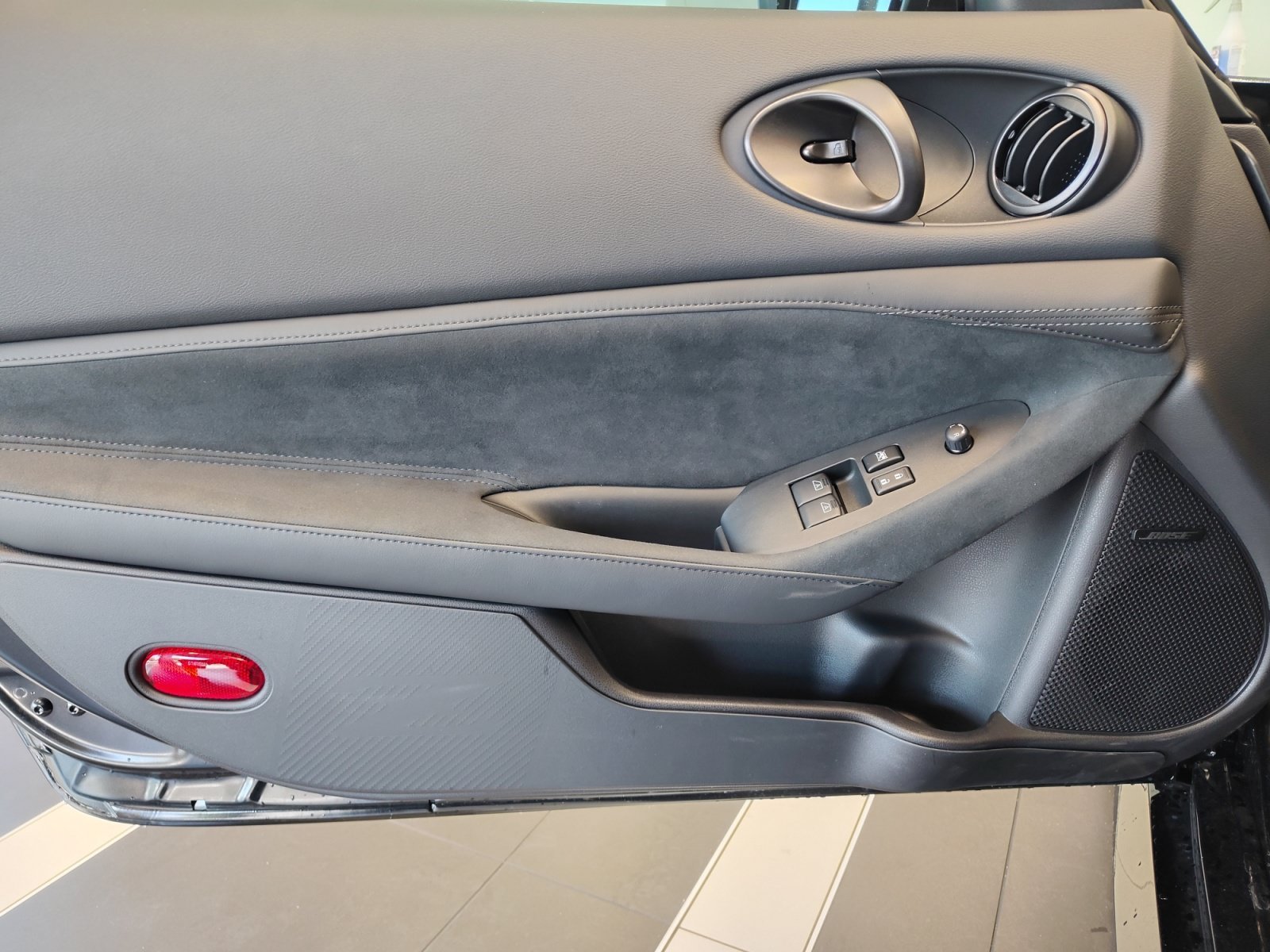New 2027 Black Diamond Pearl Nissan Performance image 27