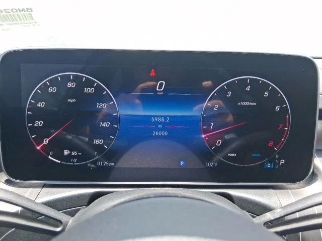 Used 2024  Mercedes-Benz C 300 image 7