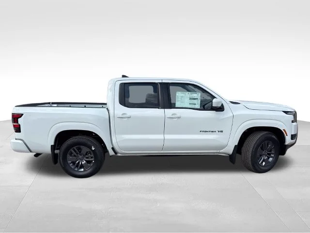 New 2027 Glacier White Nissan Crew Cab SV image 8