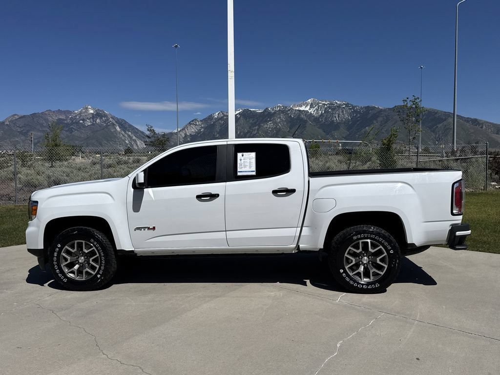 Certified Used 2022 Summit White GMC 4WD AT4 w/Leather image 3