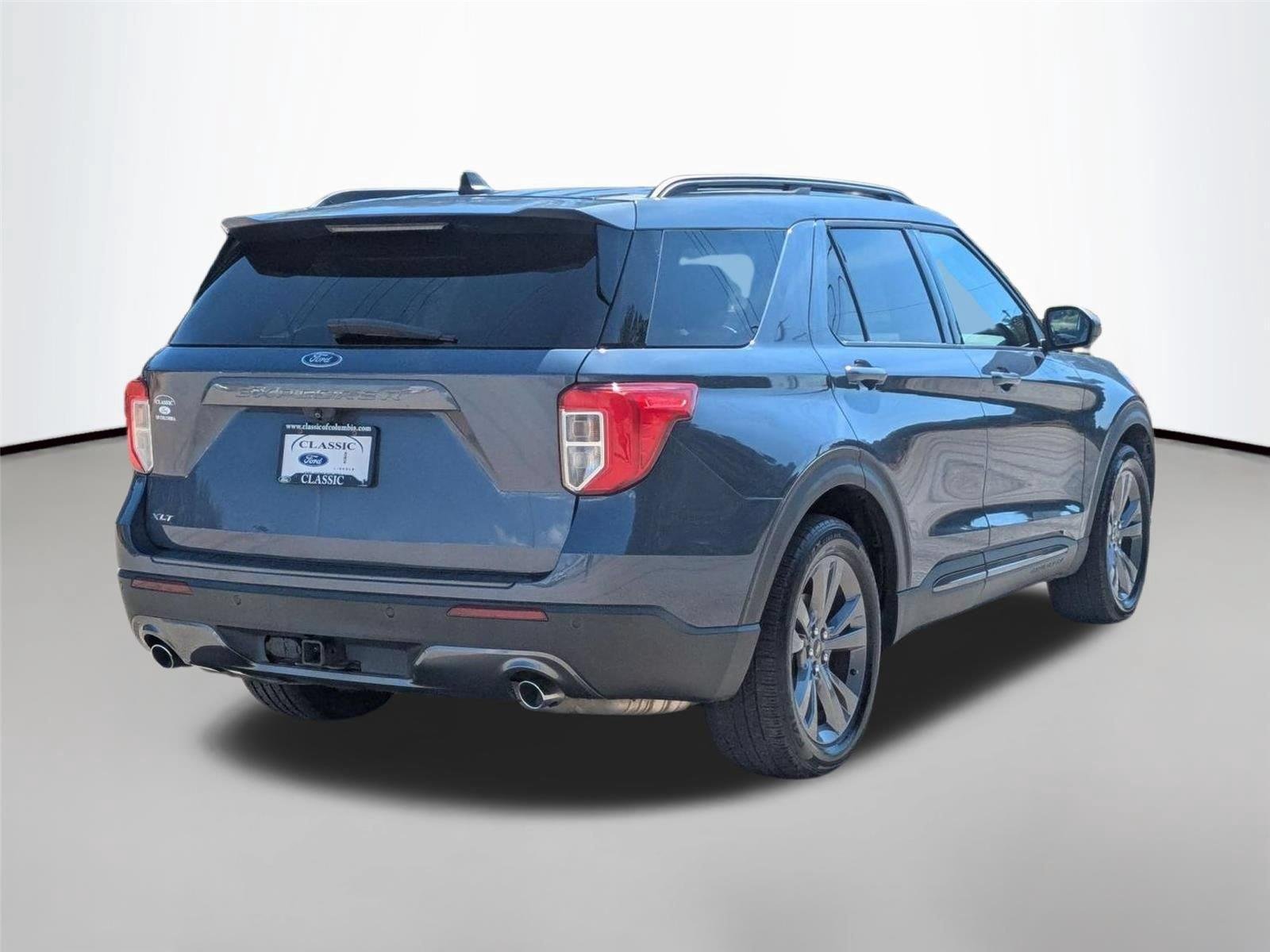 Used 2021 Infinite Blue Metallic Tinted Clearcoat Ford XLT image 5