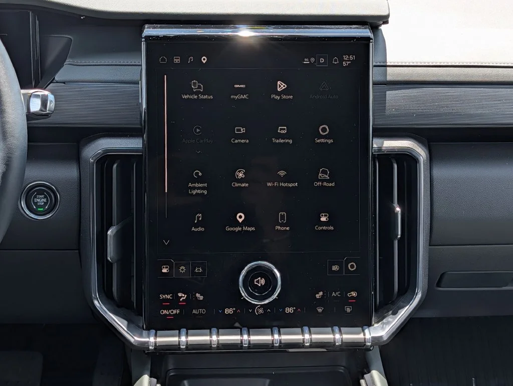 2026 GMC Acadia AT4 - Photo 16