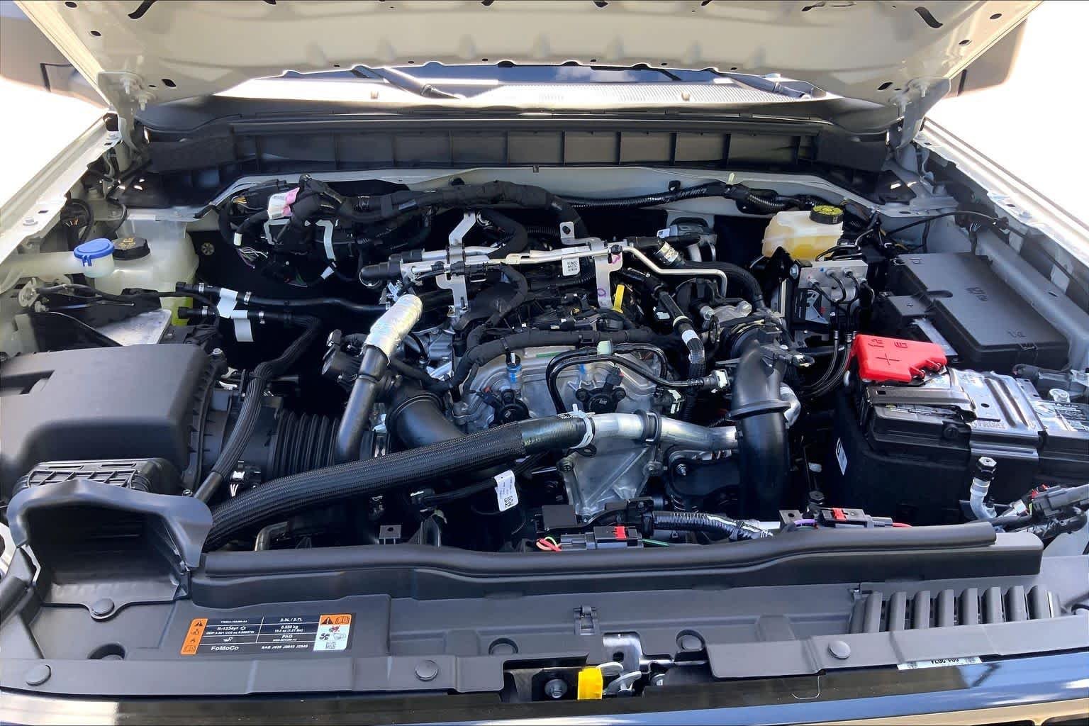 New 2026 Avalanche Gray Ford Big Bend image 14