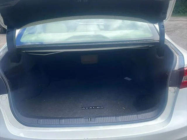 Certified Used 2016 BLIZZARD PEARL Toyota  image 9