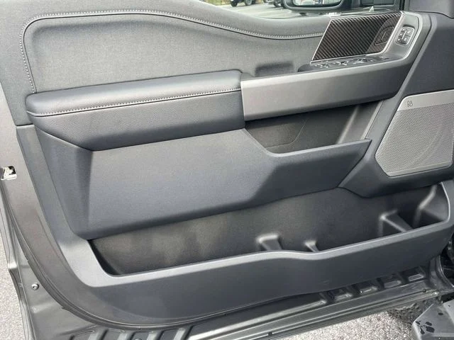 2026 Ford F-250 Super Duty Lariat - Photo 13