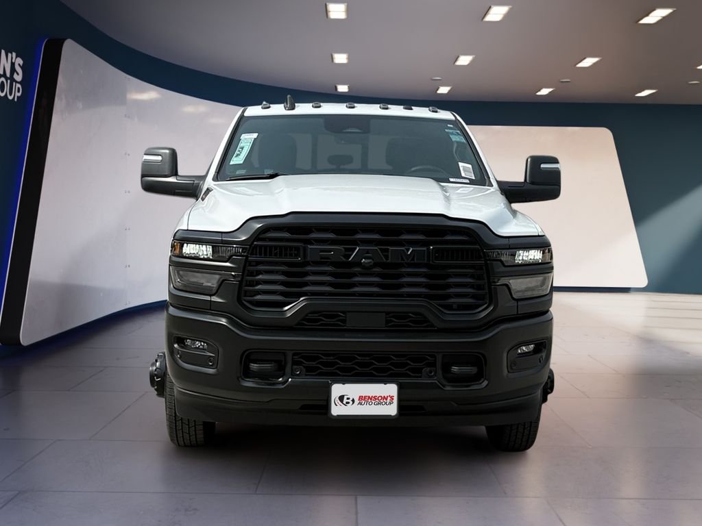 New 2026 Bright White Clear-Coat Exterior Paint RAM Tradesman image 8