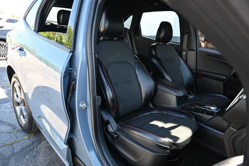Certified Used 2023 Vapor Blue Ford ST-Line image 23