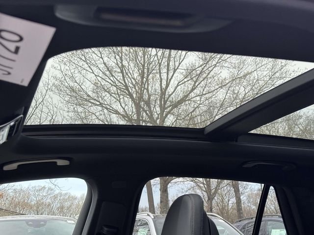 New 2026 Black Mercedes-Benz GLC 350e image 31
