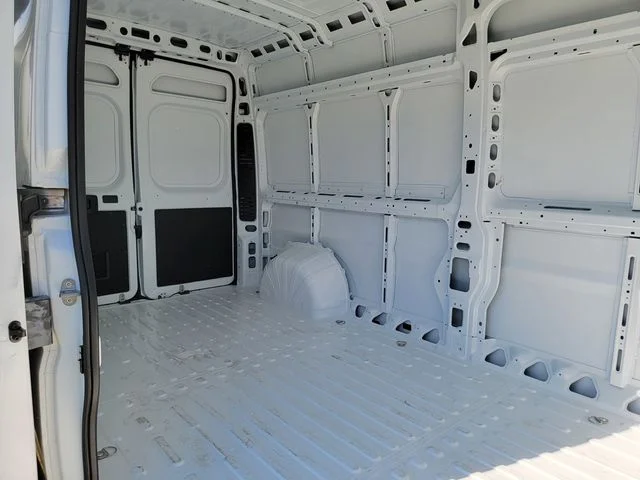 New 2025 Bright White Clearcoat RAM High Roof image 16