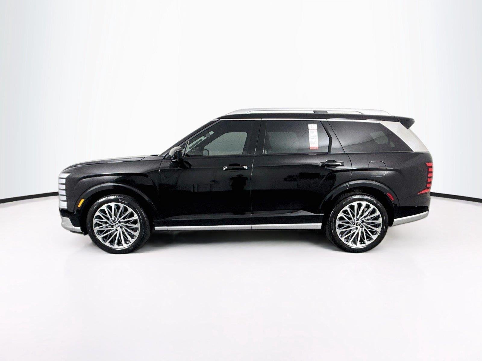 Used 2026 Abyss Black Pearl Hyundai Calligraphy image 14