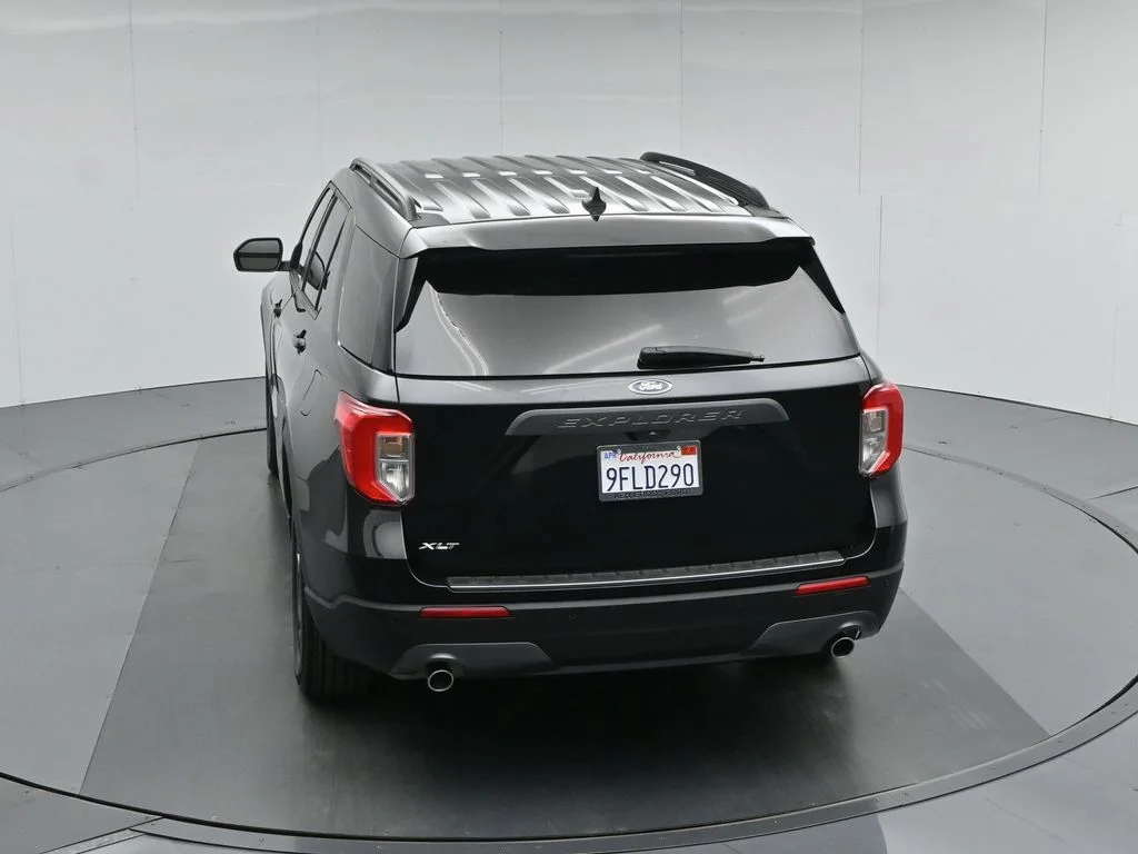 Certified Used 2022 Black Ford XLT image 44