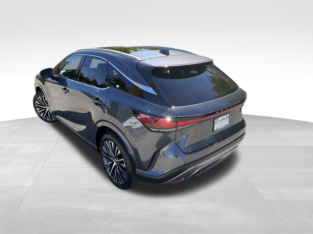 Certified Used 2025 Gray Lexus 350 Premium Plus image 4