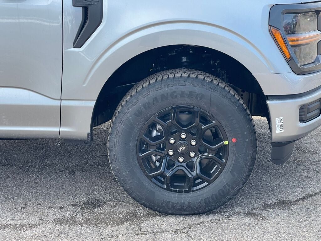 New 2026 Iconic Silver Metallic Ford STX image 17