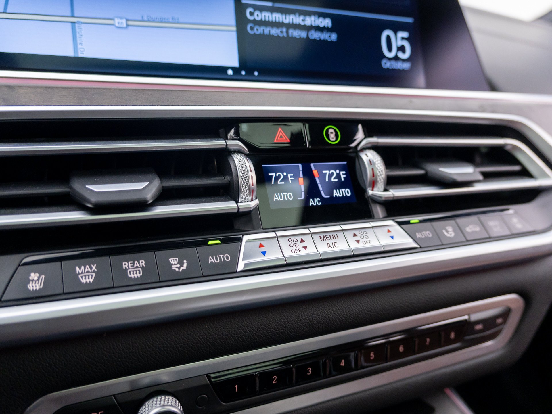 Used 2021 Arctic Grey Metallic BMW M50i image 27