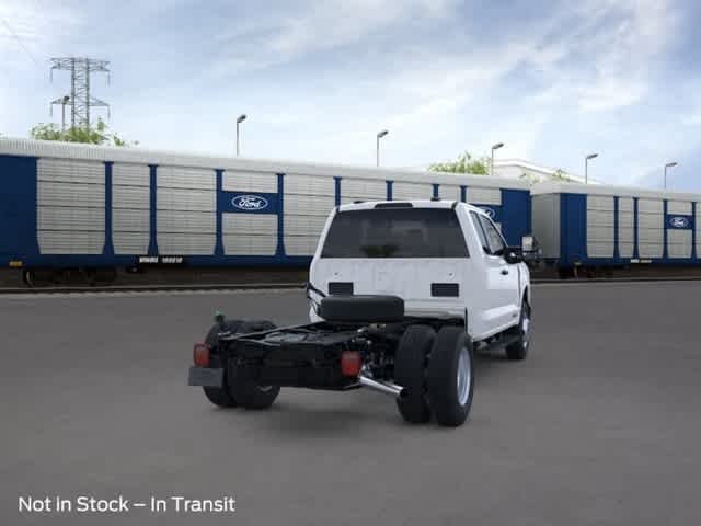 New 2026 Oxford White Ford XLT image 8