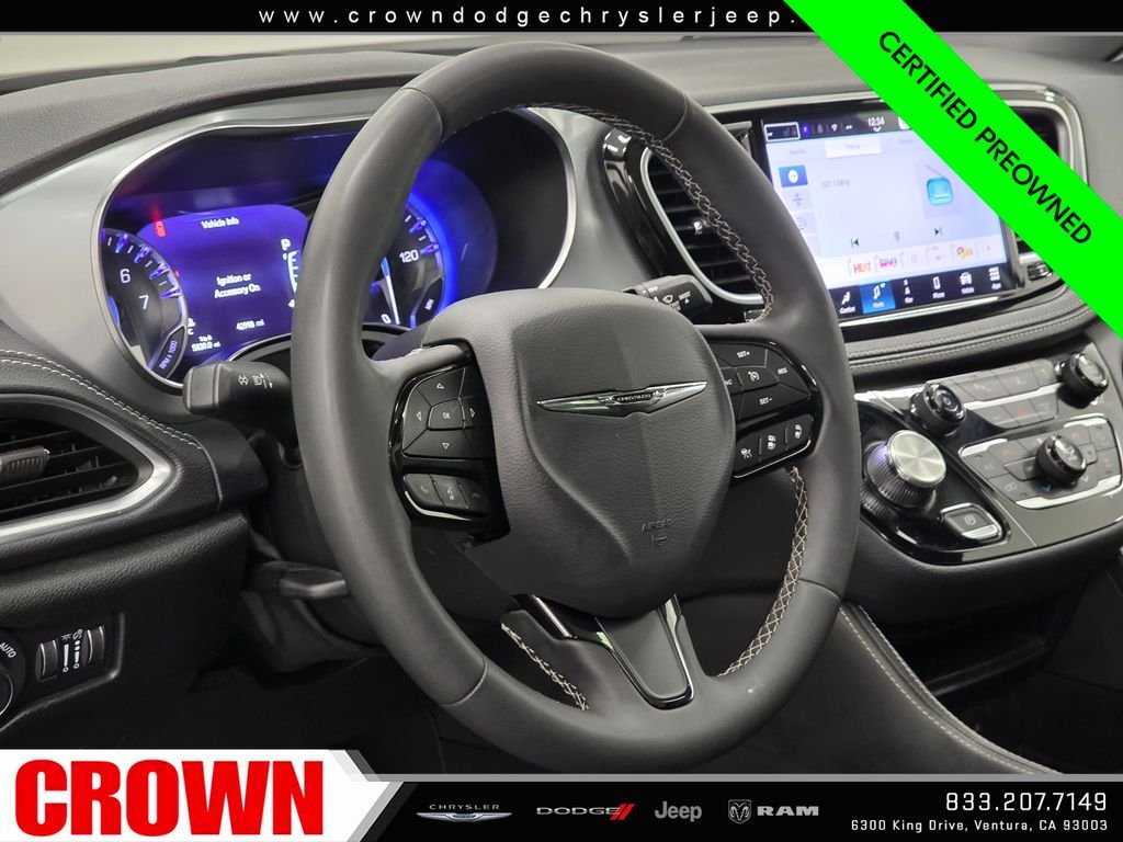 Used 2026 Silver Chrysler Limited image 20