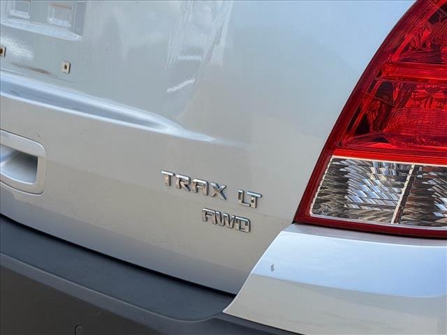 Used 2016 Silver Ice Metallic Chevrolet LT image 12