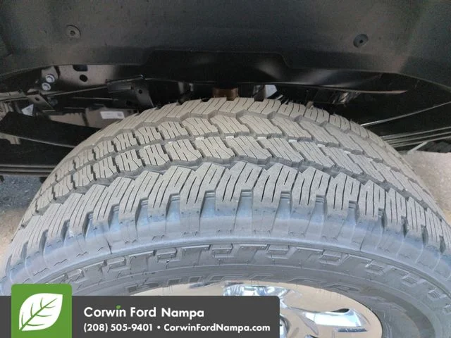 New 2026 Star White Metallic Tri-Coat Ford King Ranch image 33