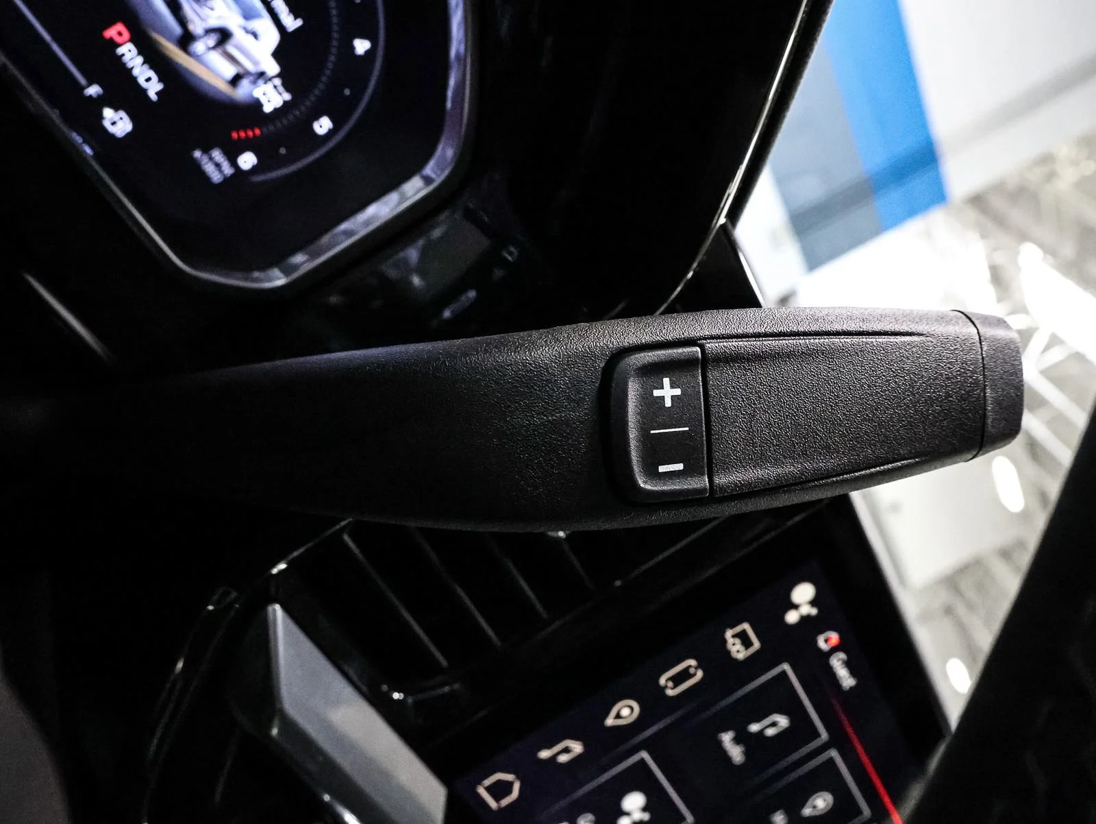 New 2026 Onyx Black GMC SLE image 36