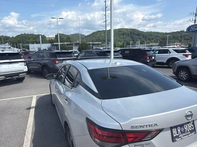 Used 2022 Silver Nissan SV image 8