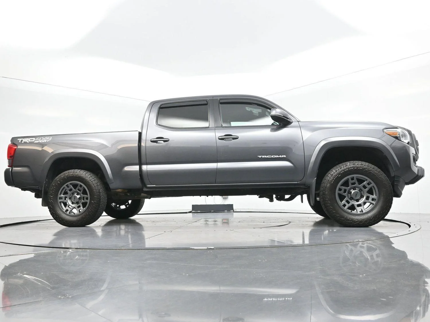 Used 2017 Magnetic Gray Metallic Toyota TRD Sport image 53