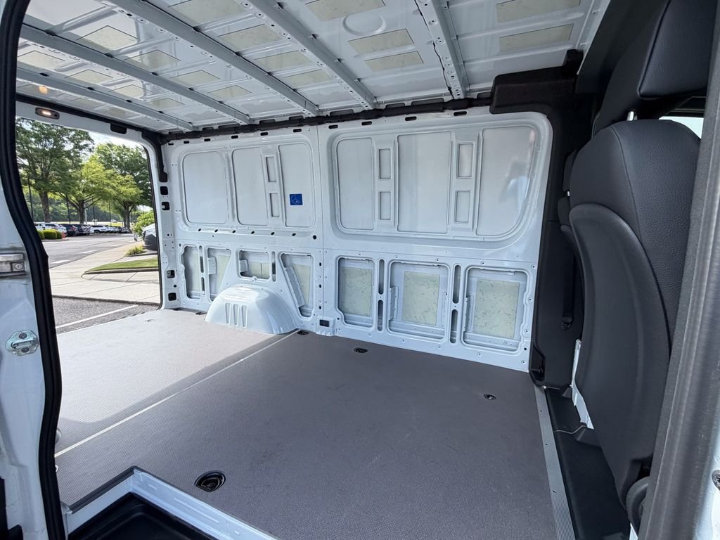New 2025 Arctic White Mercedes-Benz Cargo 144 WB image 23