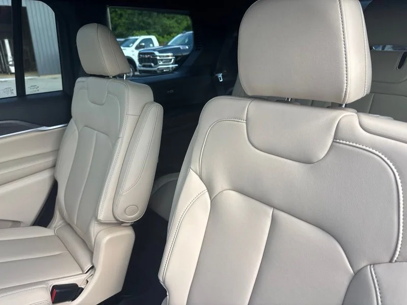 Used 2024 Red Jeep Limited image 20