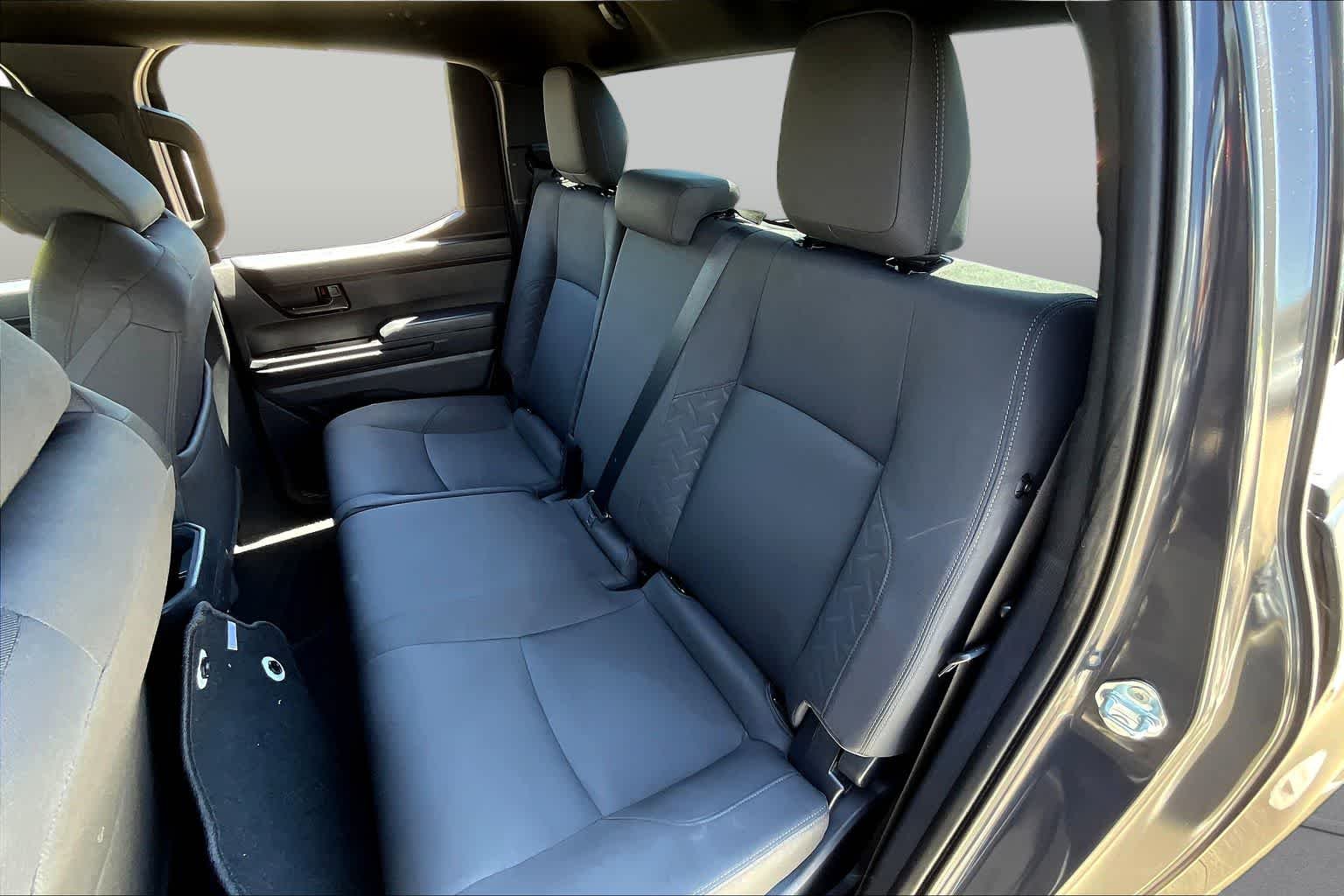 Used 2025 Underground Toyota SR5 image 19