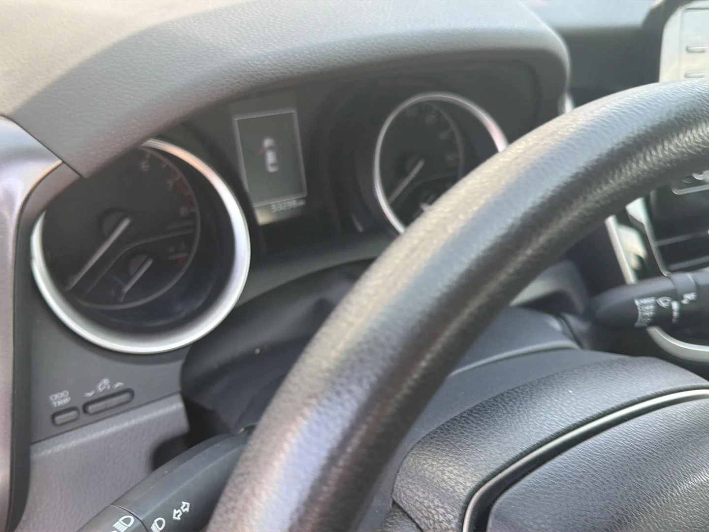 Used 2024 Ice Cap Toyota LE image 5