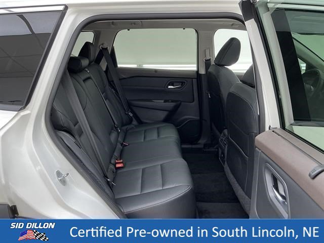 Certified Used 2023 Pearl White Tricoat Nissan SL image 24