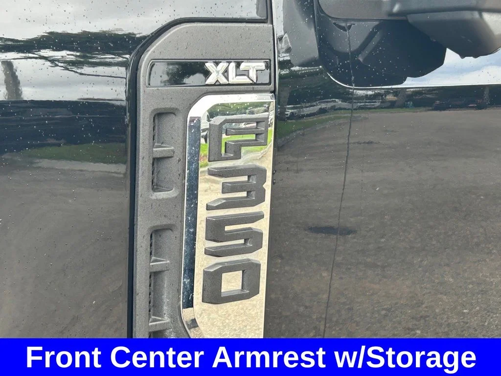Certified Used 2024 Black Metallic Ford XLT image 18