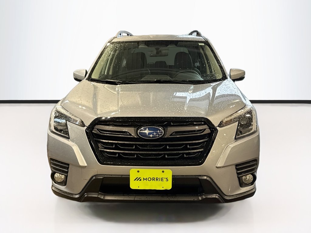 Used 2023 Silver Subaru Limited image 2