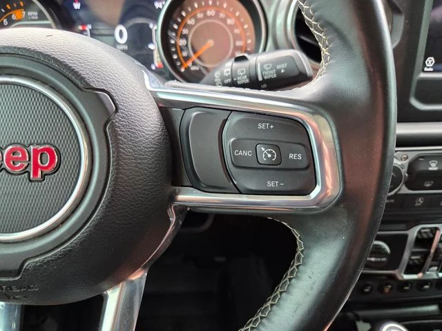 Certified Used 2019 Silver Jeep Unlimited Sahara image 32