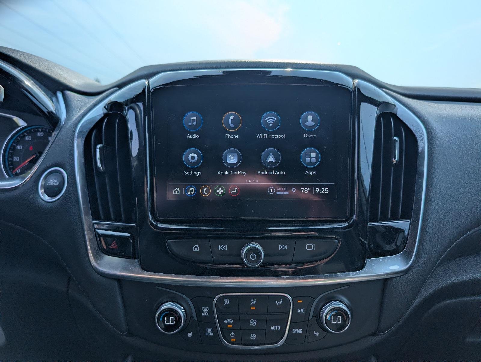 Used 2023 Northsky Blue Metallic Chevrolet LT Cloth image 20