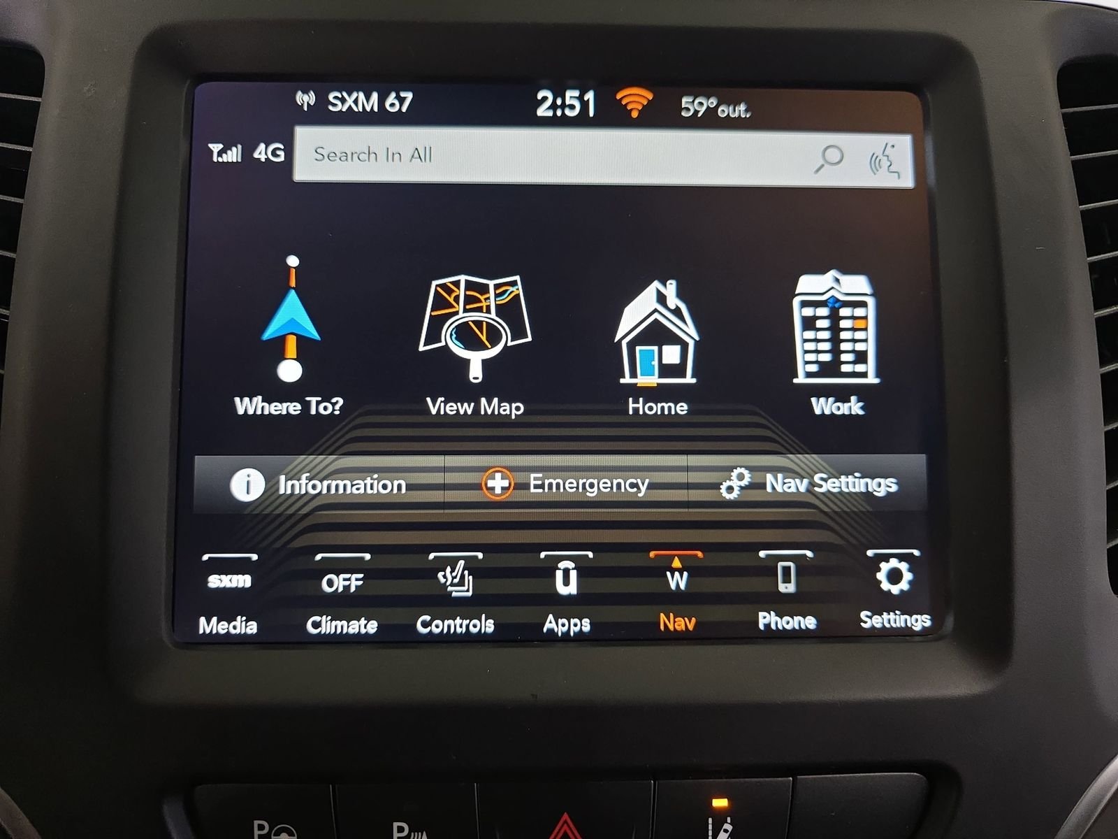 2023 Jeep Cherokee Altitude Lux - Photo 24