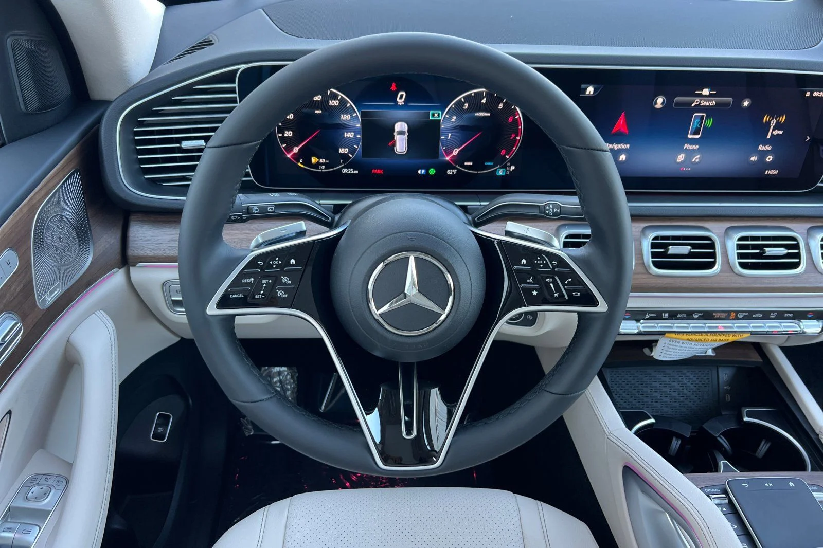 New 2026 White Mercedes-Benz GLE 450 image 16