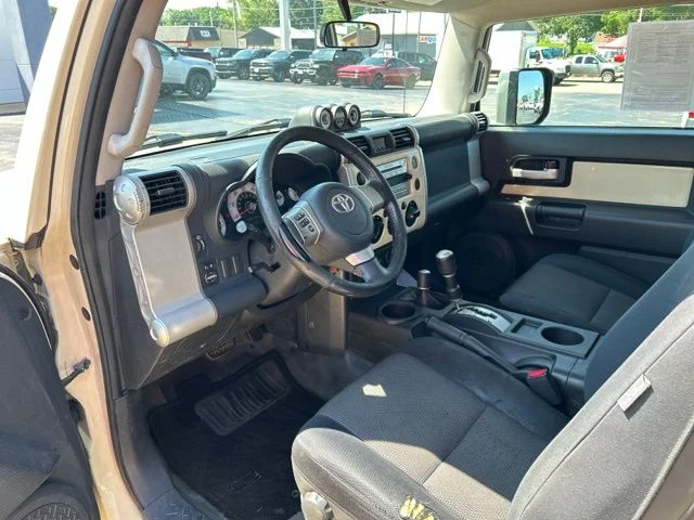 Used 2008  Toyota Base image 18