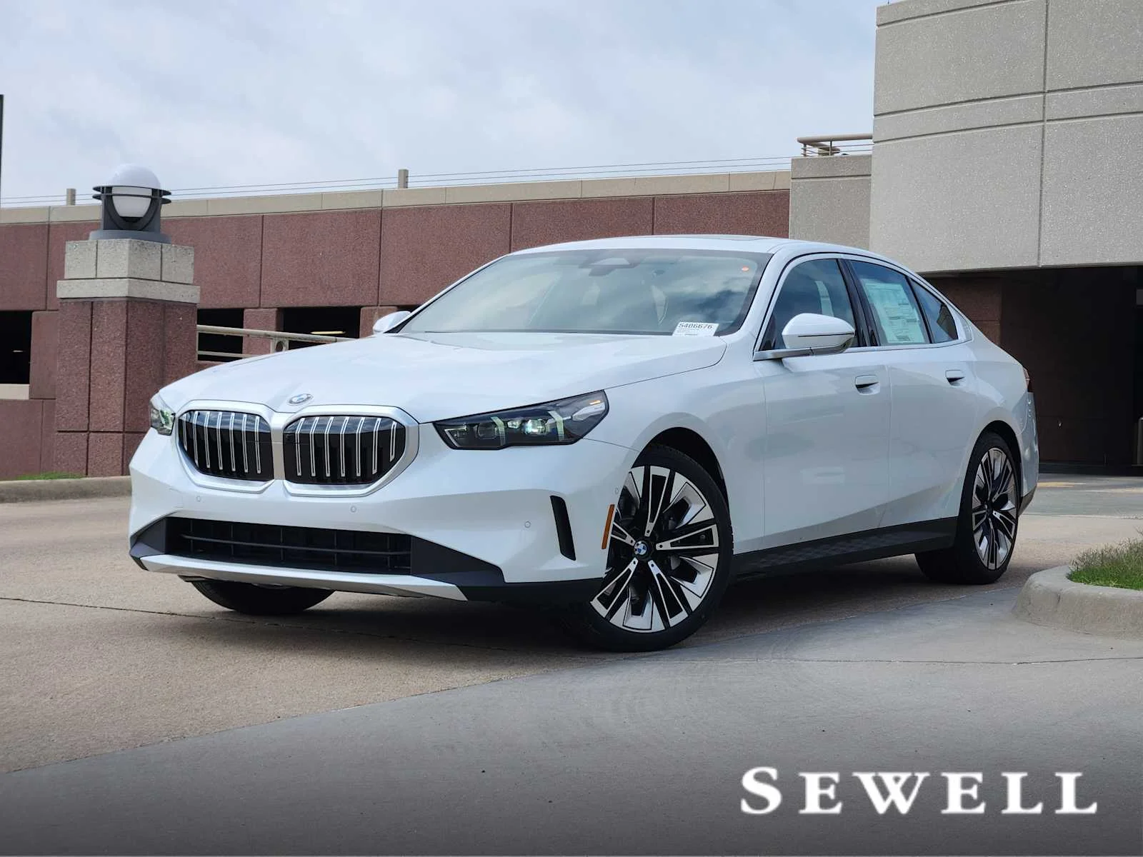 2026 BMW 5 Series 530i Sedan's photo